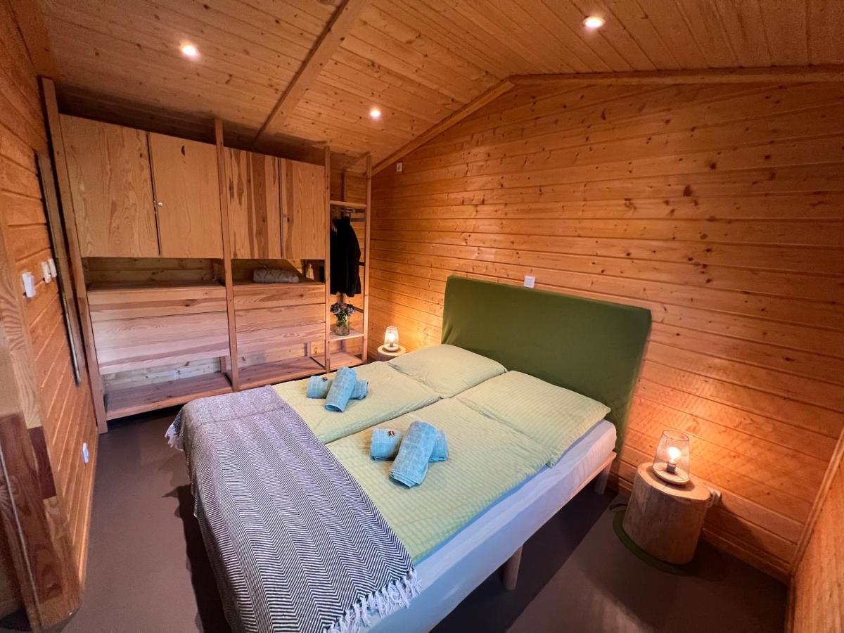 Chalet "Waldhauszeit" Am See Mücke Extérieur photo